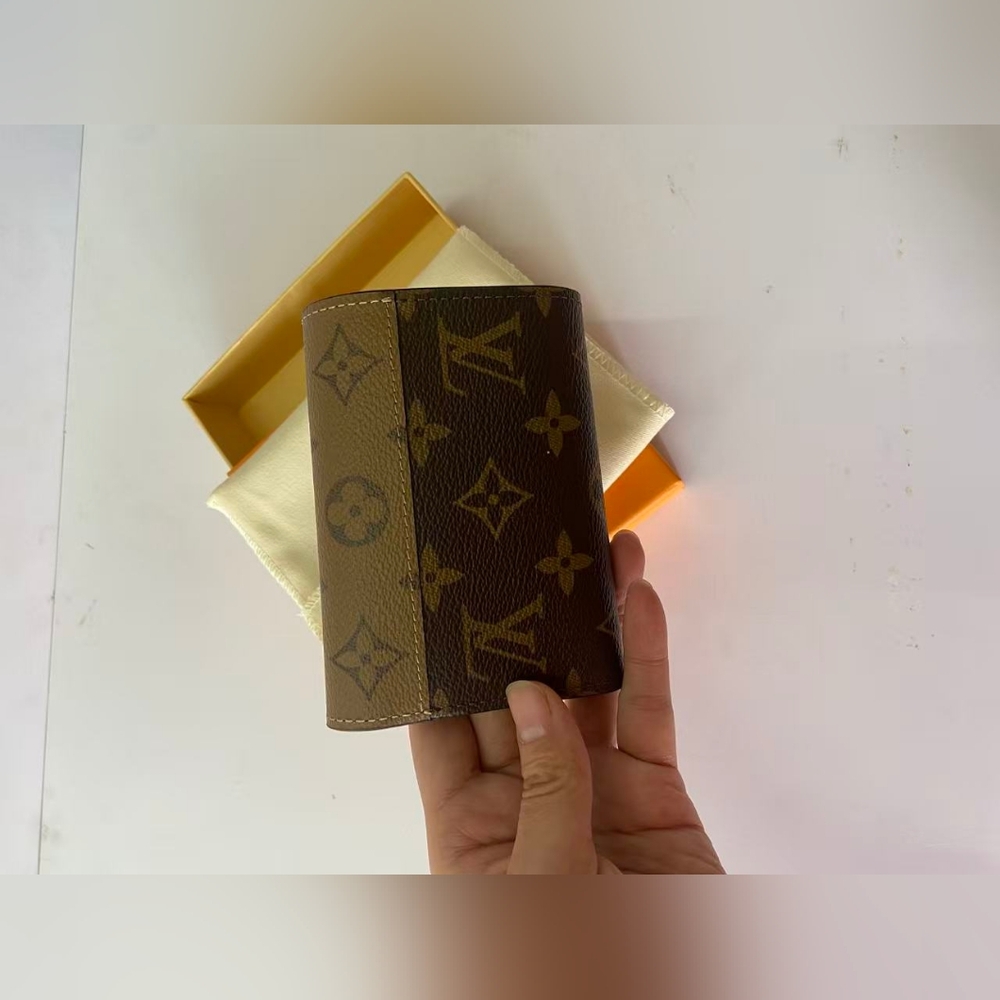 Louis Vuitton Brown Monogram Victorine Wallet - Picture 9 of 9